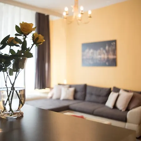 Rebecca Next To Synagogue Апартаменты Будапешт